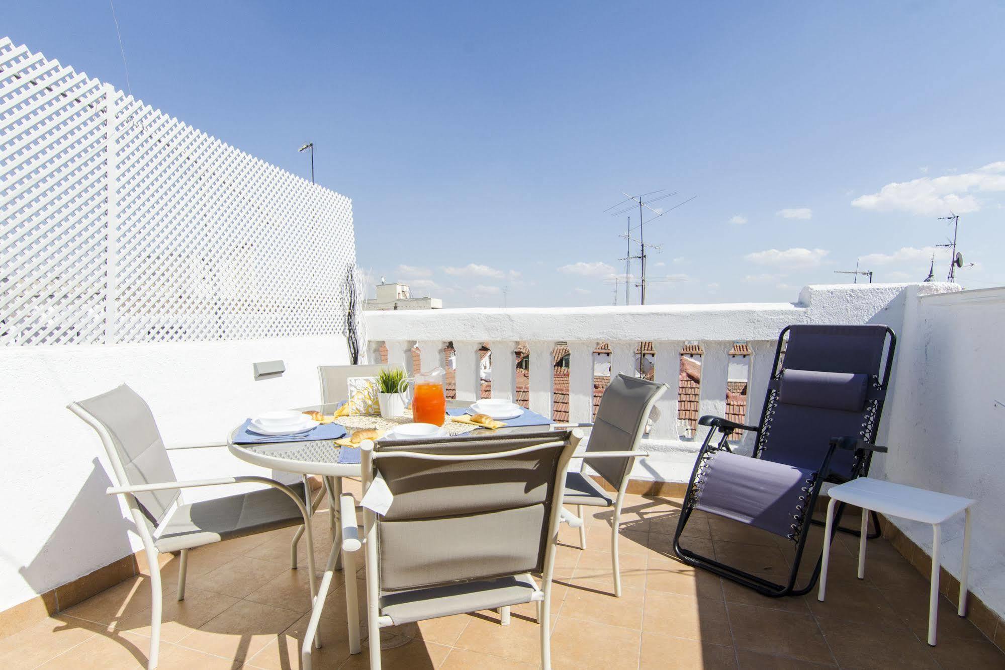 Apartments Dreammadrid Atocha Terraza المظهر الخارجي الصورة